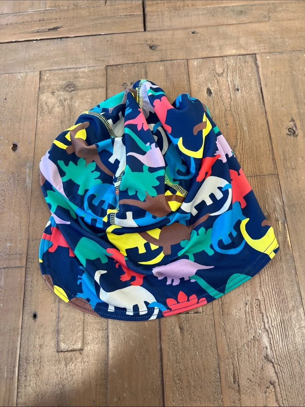 Baby Boden colorful dinosaur swim trunks and sun hat 3-4 years